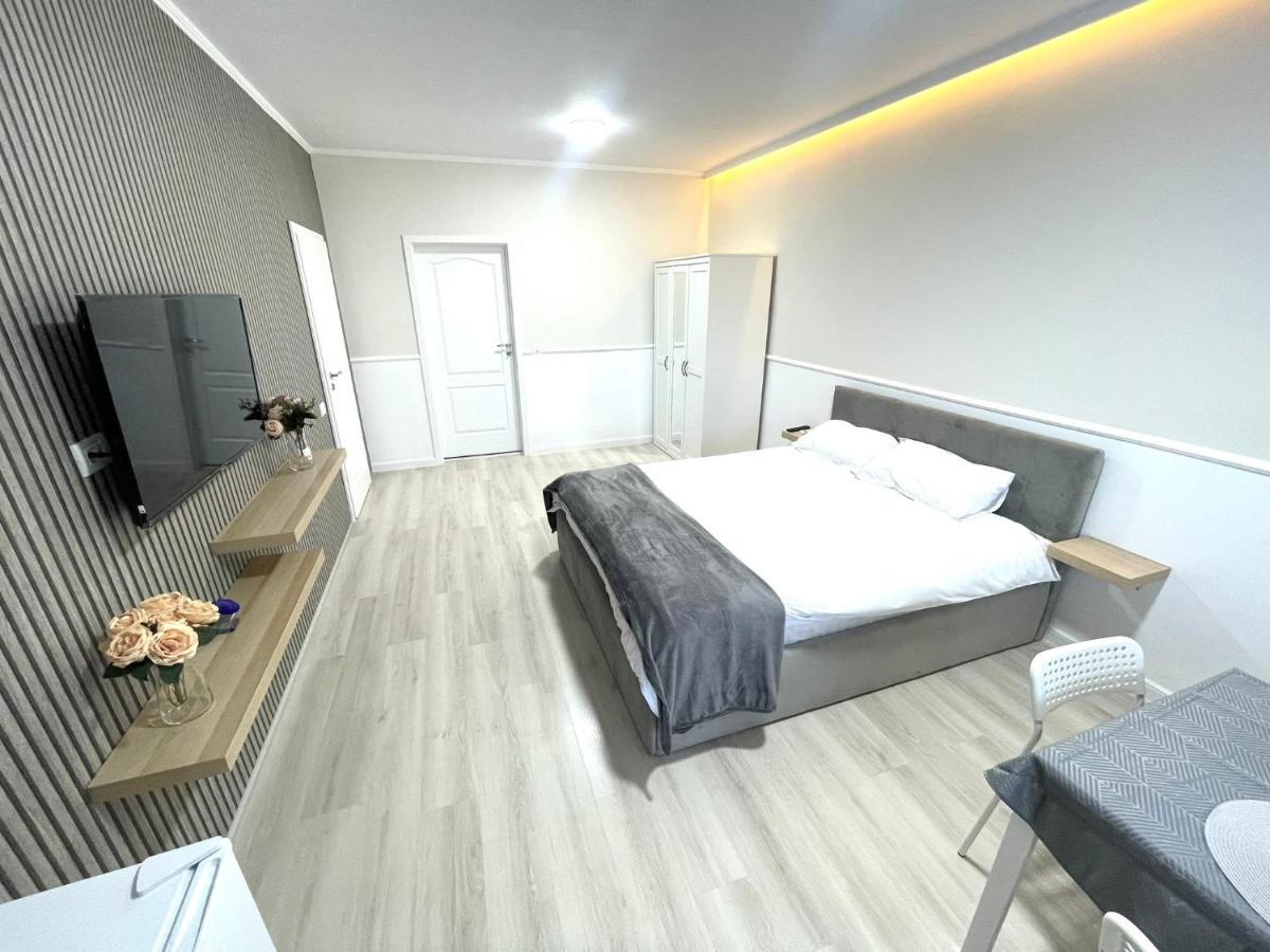 Baneasa Luxury Apartaments Bucharest Exterior photo