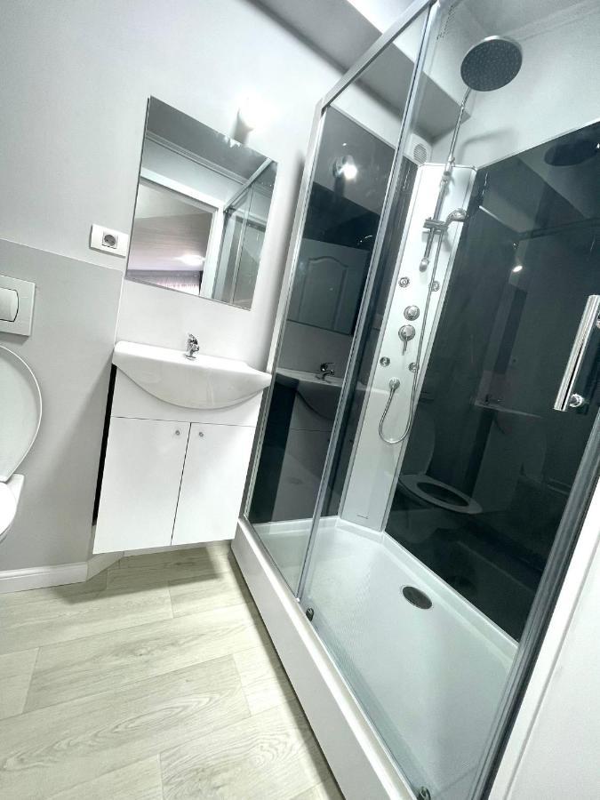 Baneasa Luxury Apartaments Bucharest Exterior photo