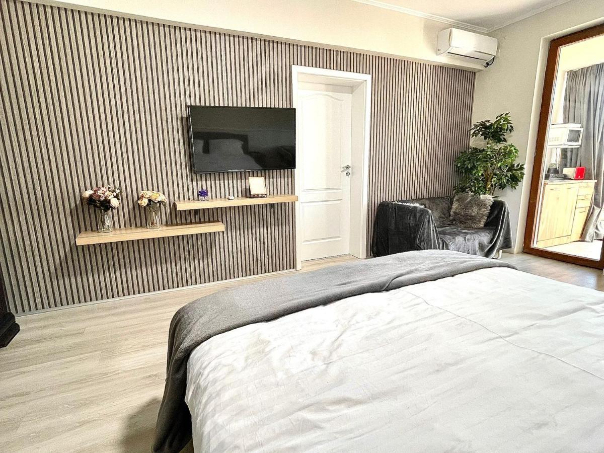 Baneasa Luxury Apartaments Bucharest Exterior photo