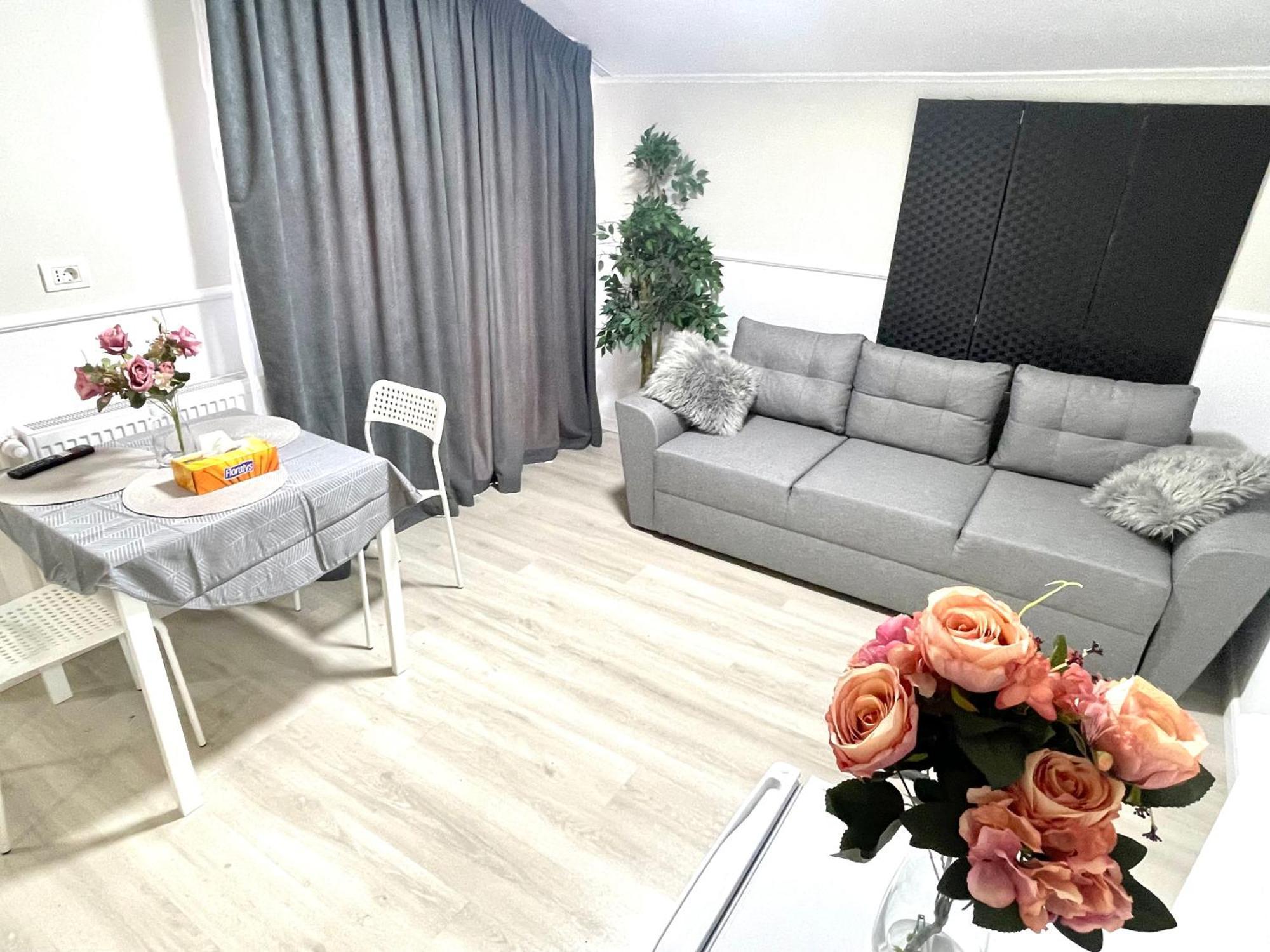 Baneasa Luxury Apartaments Bucharest Exterior photo